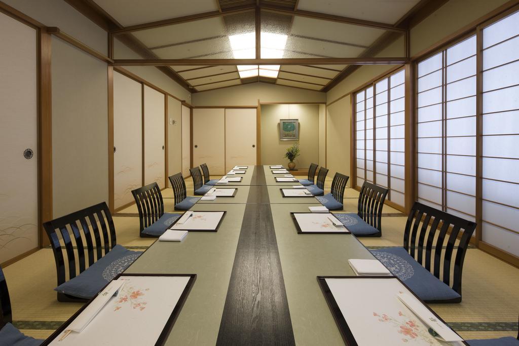 Miyako Hotel Yokkaichi Exterior foto